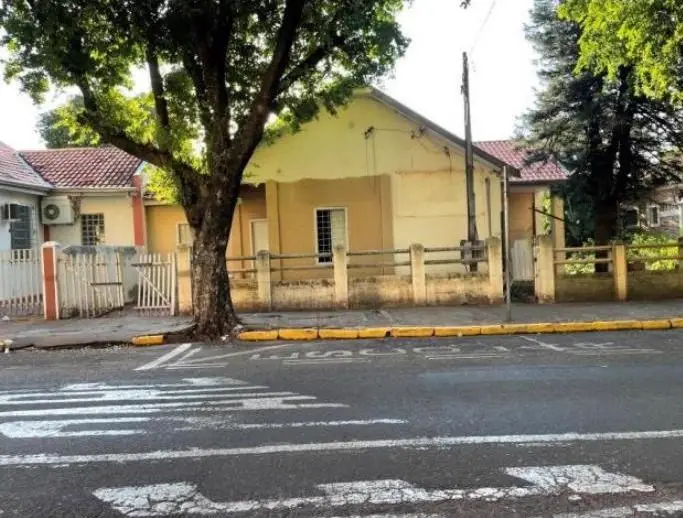 Fachada das casas antes do restauro